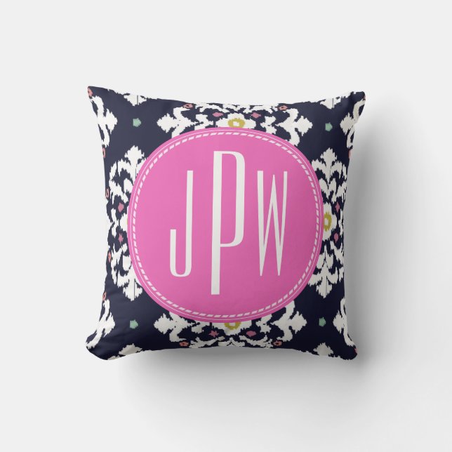 Coussin Ikat et monogramme rose (Recto)