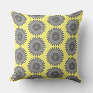 Coussin imprimé gris et jaune,