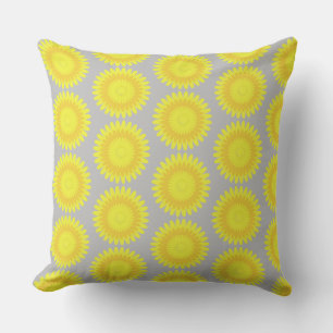 Coussin imprimé gris et jaune,