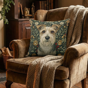 Coussin Jack Russell Terrier à poil dur dans un jardin Cot