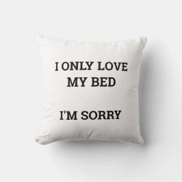 Coussin J'adore mon lit
