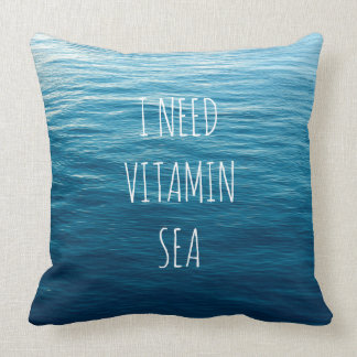 Coussin J'AI BESOIN DE LA MER de VITAMINE - reposez avec