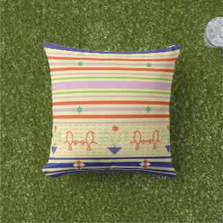 Coussin Jardin Fantaisiste : Oiseau d'Art Populaire et Pas