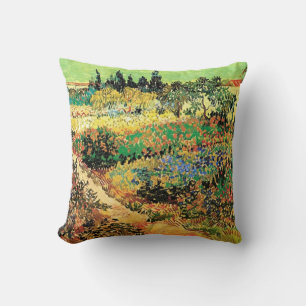Coussin Jardin fleuri avec chemin par Vincent van Gogh