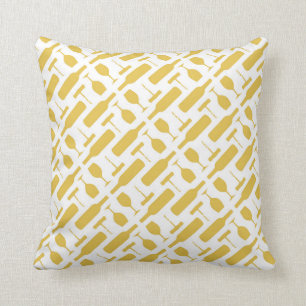 Coussin Jaune de motif de verre et de tire-bouchon à