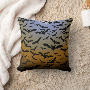 Coussin Je suis devenue folle des chauves-souris noires et