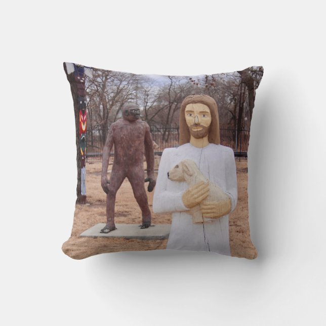 Coussin Jésus et Bigfoot (Recto)