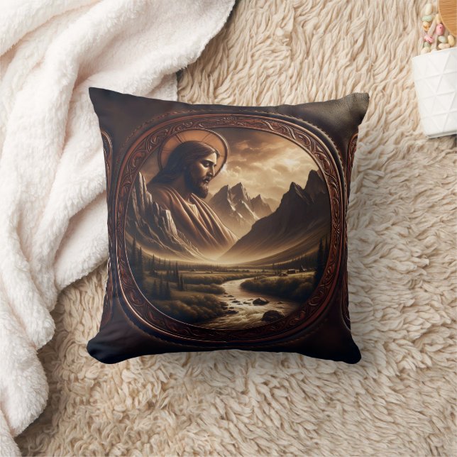 Coussin Jesus in Majestic Mountain Paysage à Dusk (Couverture)