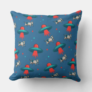 Coussin jetable Abduction de vache extraterrestre