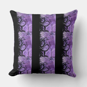 Coussin jeté à motif carreaux noir et violet