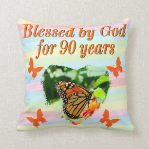 COUSSIN JOLIE BÉNÉFICIE DE BÉNÉFICES 90E ANNIVERSAIRE 