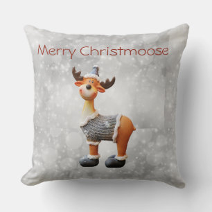 Coussin Joyeux Christmoose portant un casquette