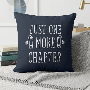 Coussin Juste un chapitre de plus Navy Blue Book Lover