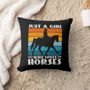 Coussin Juste une fille qui aime les chevaux drôle proprié