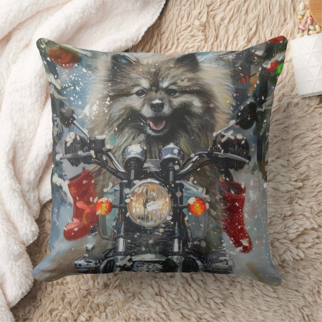 Coussin Keeshond chien équitation moto Noël (Couverture)