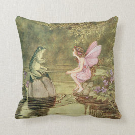 Coussin La grenouille et la fée