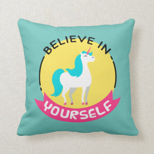 Coussin La licorne "croient en vous-même" le dessin de