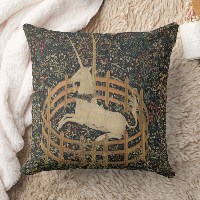 Coussin La licorne en captivité, Tapisserie médiévale (Couverture)