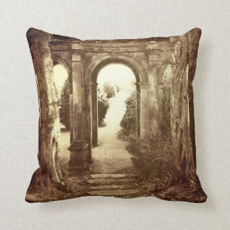 Coussin La vieille arcade #2 (style vintage)