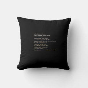 Coussin L'amour est patient, design inspirant simple