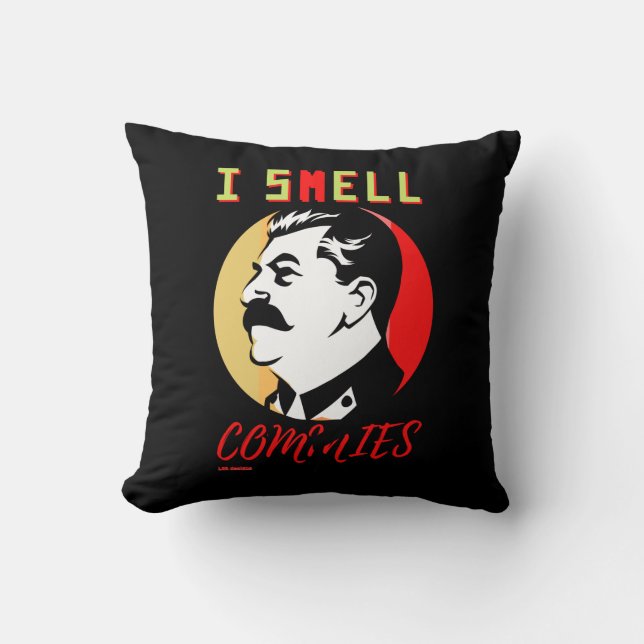 Coussin lancer l'oreiller "I SMELL ENGAGE 3 STALIN" (Recto)