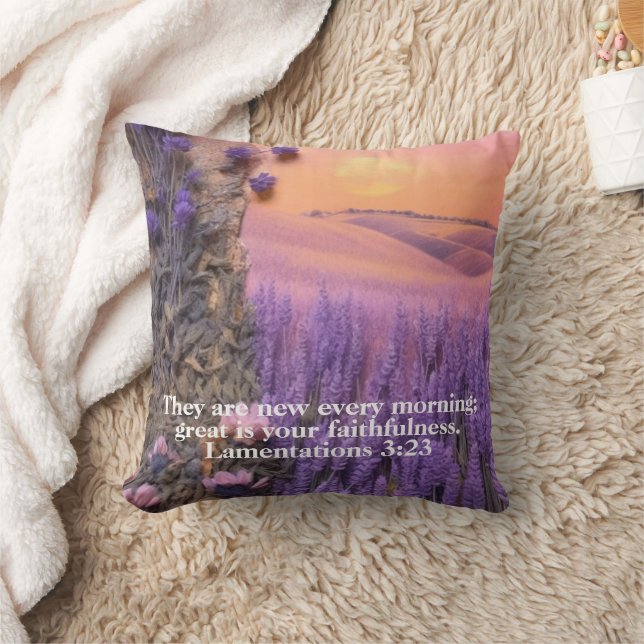 Coussin Lavender Throw Pillow Lamentations 3:23 (Couverture)