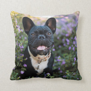 Coussin Le Bulldog français en fleurs