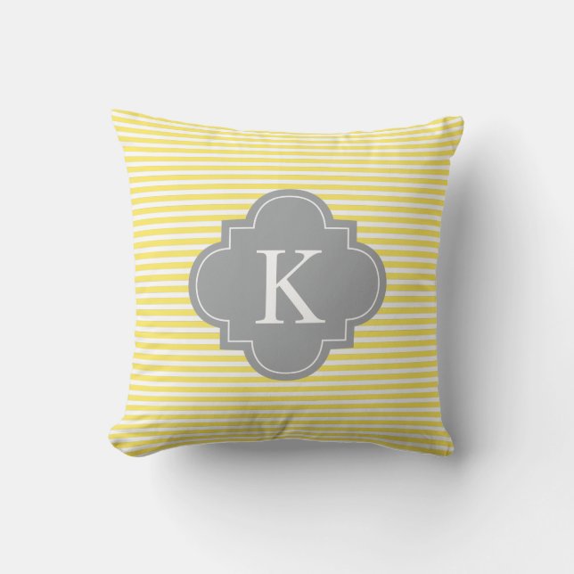 Coussin Le gris jaune barre le monogramme de Quatrefoil (Recto)