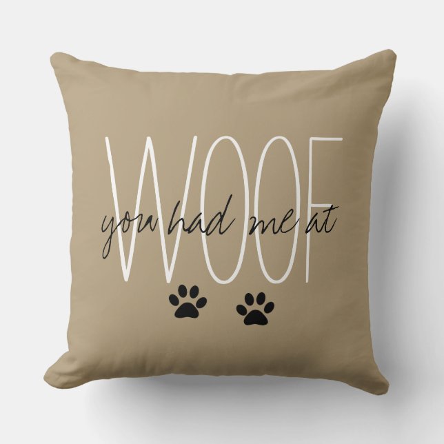 COUSSIN LE JET CHIC PILLOW_ " VOUS M'AVEZ EU CHEZ WOOF " (Recto)