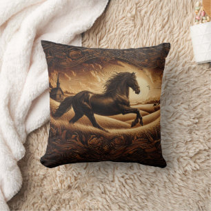 Coussin Le Majestic Horse Galloping À Travers Golden Field