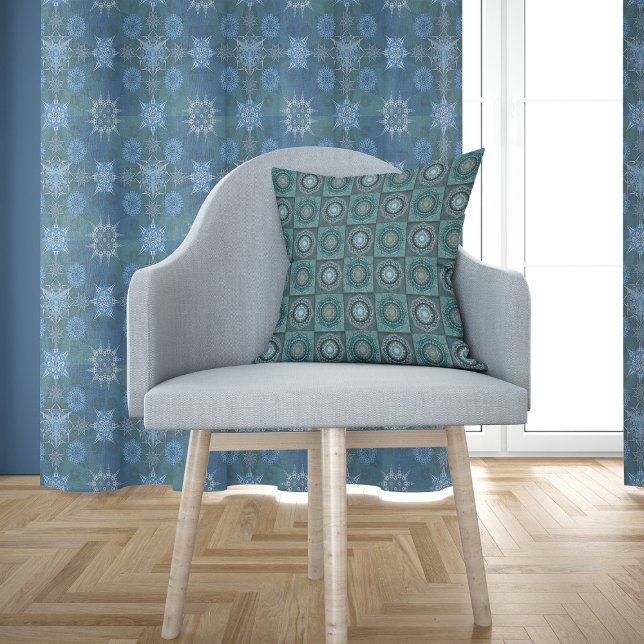 Coussin Le mandala des yeux psychédéliques gynécologiques  (Créateur téléchargé)