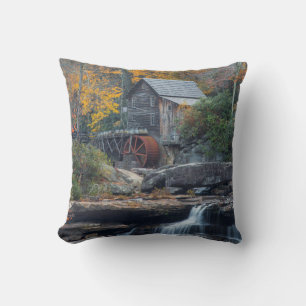 Coussin Le moulin historique sur Glade Creek