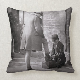 Coussin Le noir de chaussure indépendant, de la 'vie dans