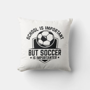 Coussin L'École Est Importante, Mais Le Football Est Impor