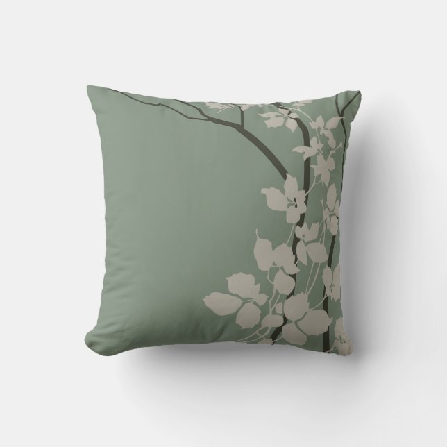 Coussin Les fleurs de cerisiers de Bella| brouillard jade  (Recto)