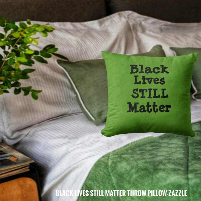 Coussin Les vies noires restent importantes (Créateur téléchargé)