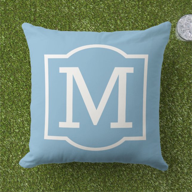Coussin LETTRE MONOGRAPHIQUE Bleu Ciel Classique Personnal (Herbe)