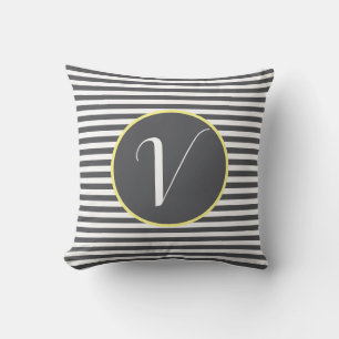 COUSSIN LETTRE MONOGRAPHIQUE CADRE GRECQUE BRAS COUCHON