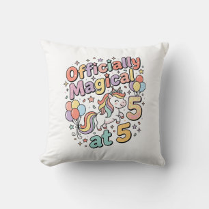 Coussin Licorne officiellement magique à 5 conceptions bla