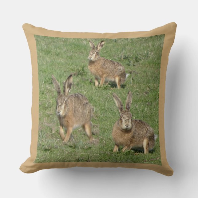 Coussin Lièvre(s) mignonne(s) Fermer Collage Jeu d'oreille (Recto)