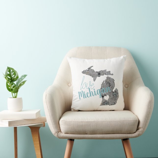 Coussin Love Home État Michigan Floral Filled Silhouette (Chaise)