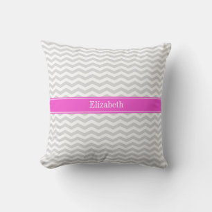 Coussin Lt Gris Blanc Mince Chevron Rose Chaud Monogramme 