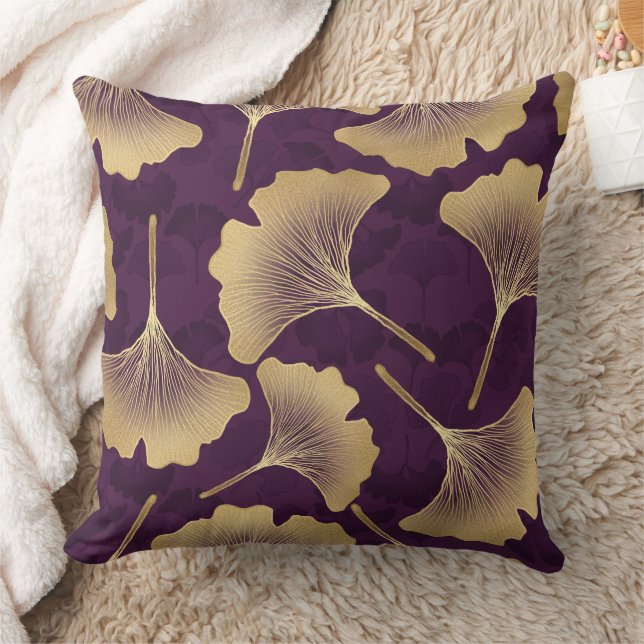 Coussin Luxury Gold Ginkgo Leaves on Deep Purple (8) (Couverture)