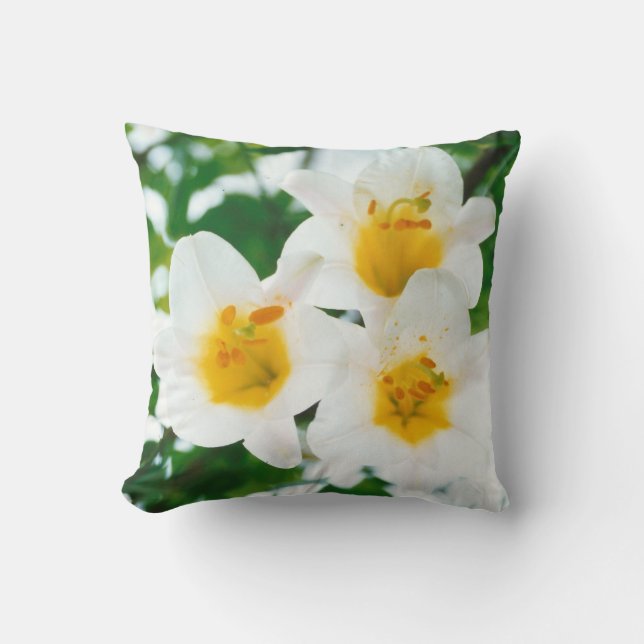 Coussin Lys blancs - Symbole de l'amour (Recto)