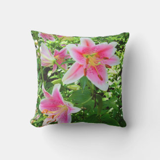 Coussin Lys rose tropicale et Feuilles verts
