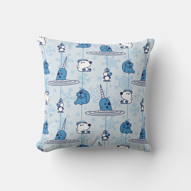 Coussin M. Narwhal Blue Snowflake Motif (Recto)
