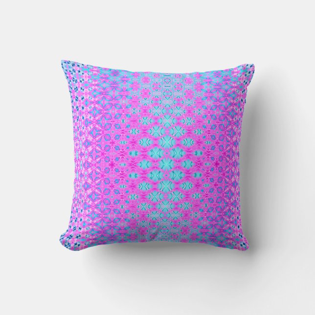 Coussin Magenta, bleu ciel et géométrique marine (Recto)