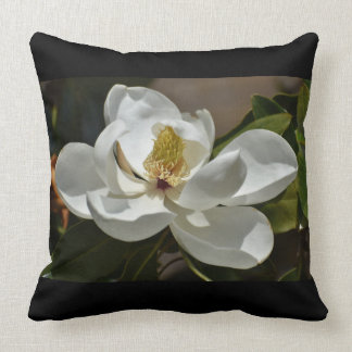 Coussin Magnolia Pillow 