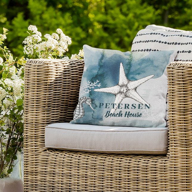 Coussin Maison de plage moderne étoile blanche nom de fami (Créateur téléchargé)