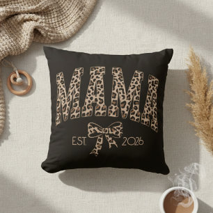 Coussin Mama Varsity Léopard Gras Féminin Décor